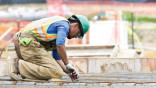 Construction jobs tumble as all other categories gain fast