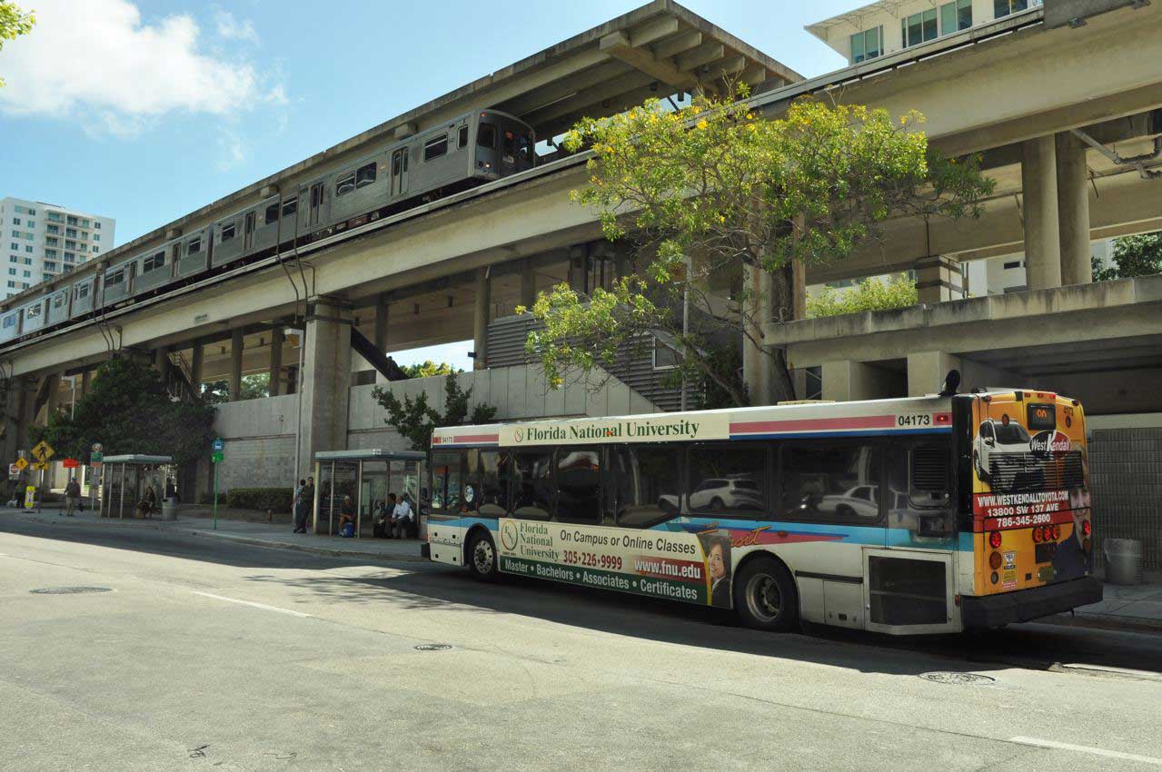 25% of Miami-Dade buses run free because fare boxes broken