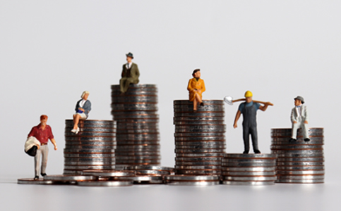 Miami-Dade wages soar far faster than nation’s